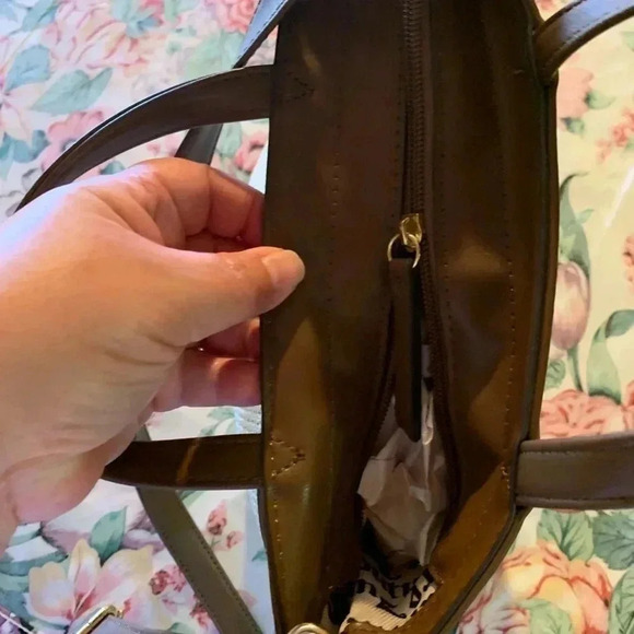 Juicy Couture Ladies Shoulder Bag - Picture 3 of 5